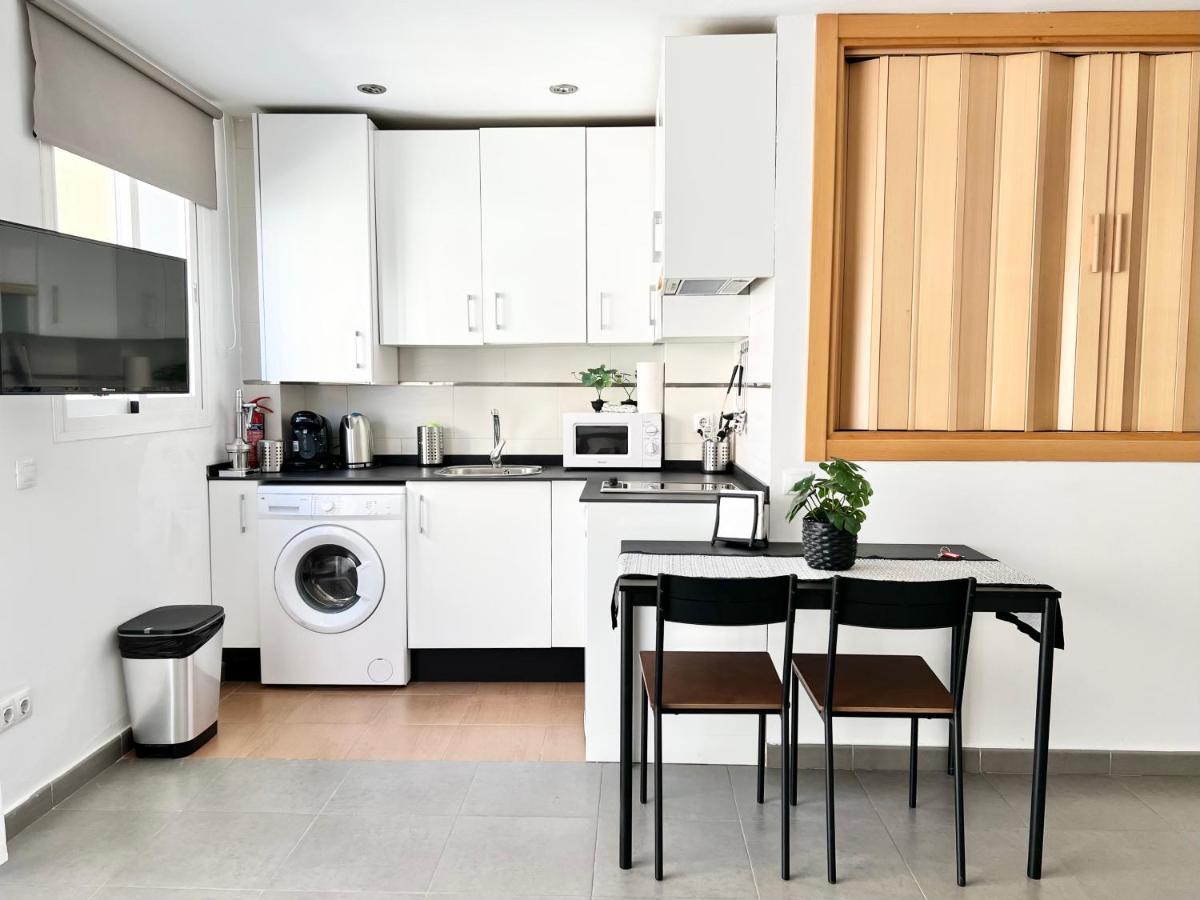 Apartamentos Varela 14 Málaga Kültér fotó