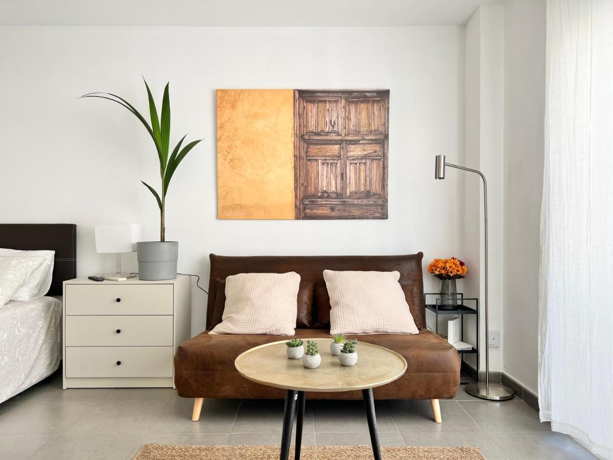 Apartamentos Varela 14 Málaga Kültér fotó